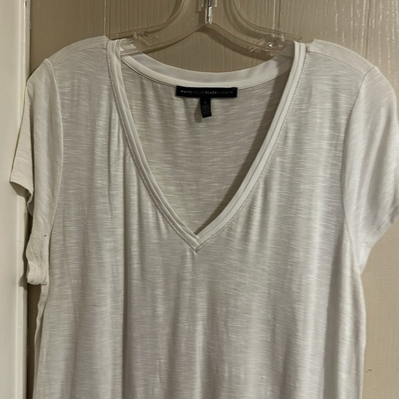 White V-Neck Women's Top WHITE HOUSE BLACK MARKET LARGE EXCELLENT NEW CONDITION - Picture 2 of 9